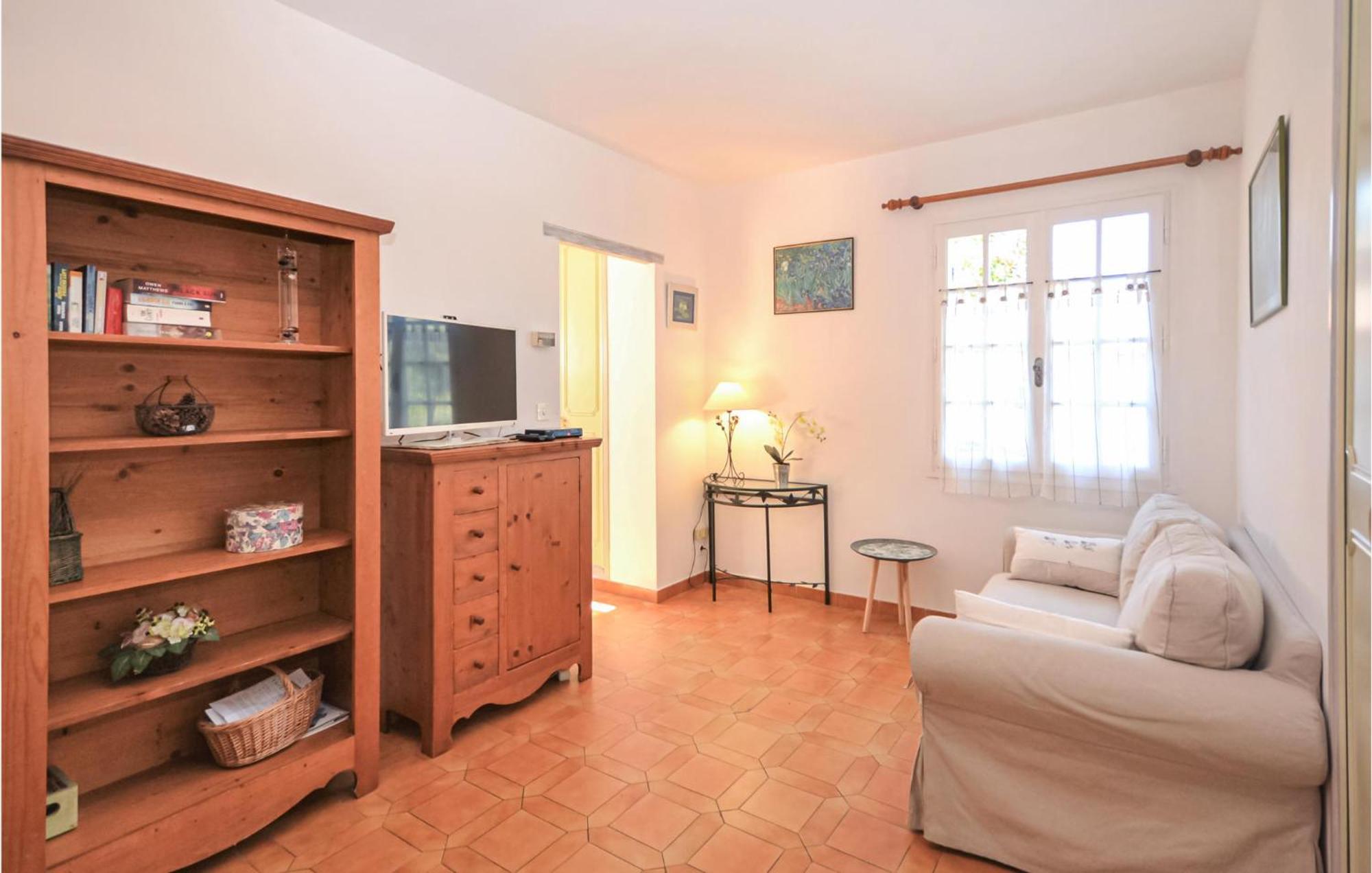1 Bedroom Pet Friendly Home In Entrechaux Ngoại thất bức ảnh